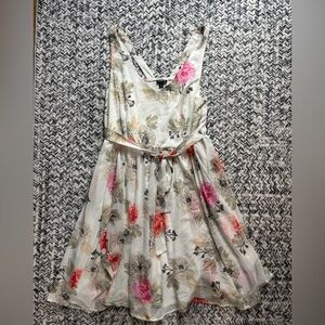 Like New Torrid Spring Summer Floral Flowy Easter Ivory Sundress Size 2XL